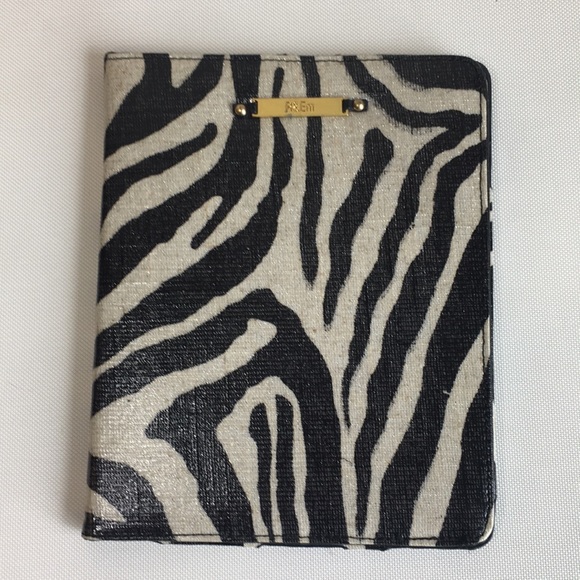 R&Em iPod cases zebra 9.5”x7.5” - Picture 2 of 8